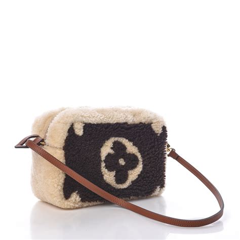 louis vuitton teddy beach pouch|Louis Vuitton Beach Pouch Monogram Giant Teddy Fleece .